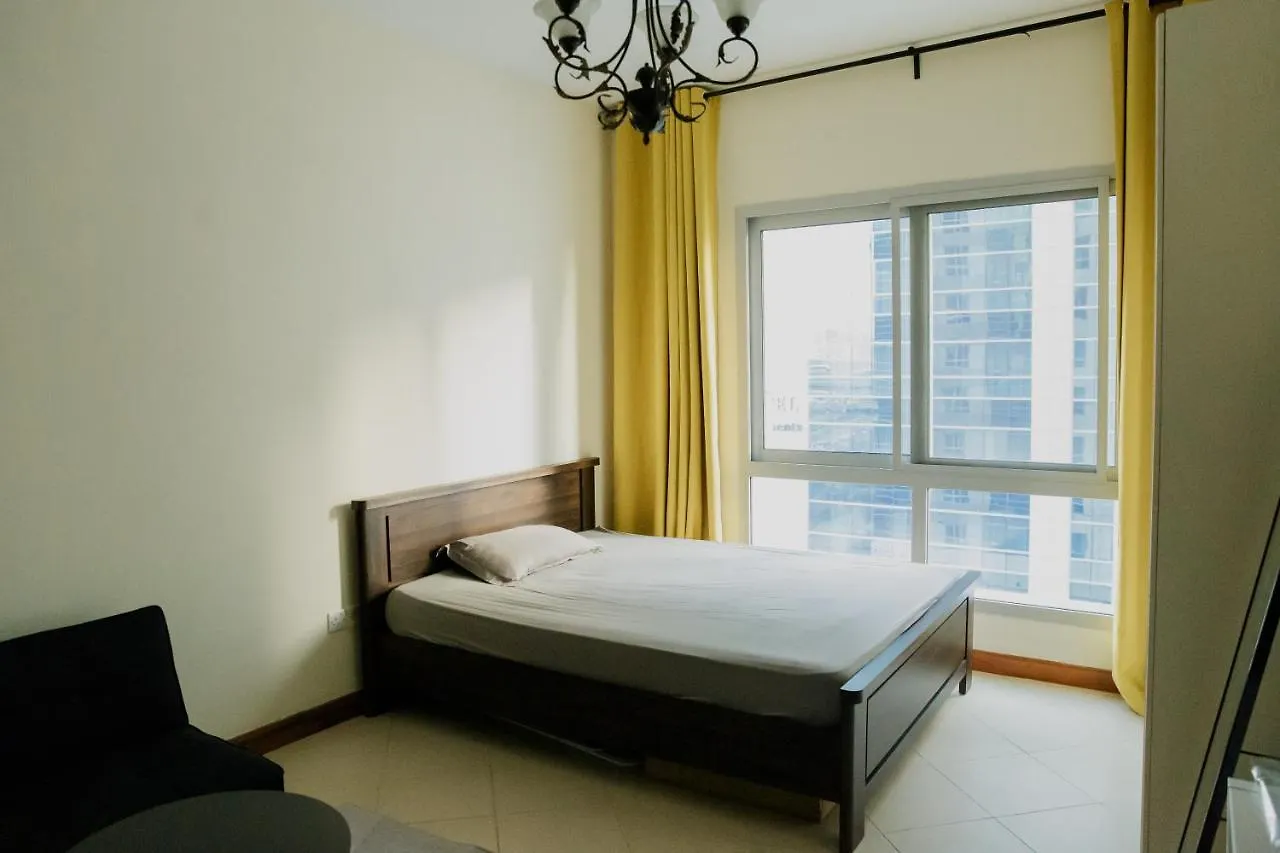 Yellow Studio Apt 511 Hotel In Marina Diamond One Dubaj 0*,