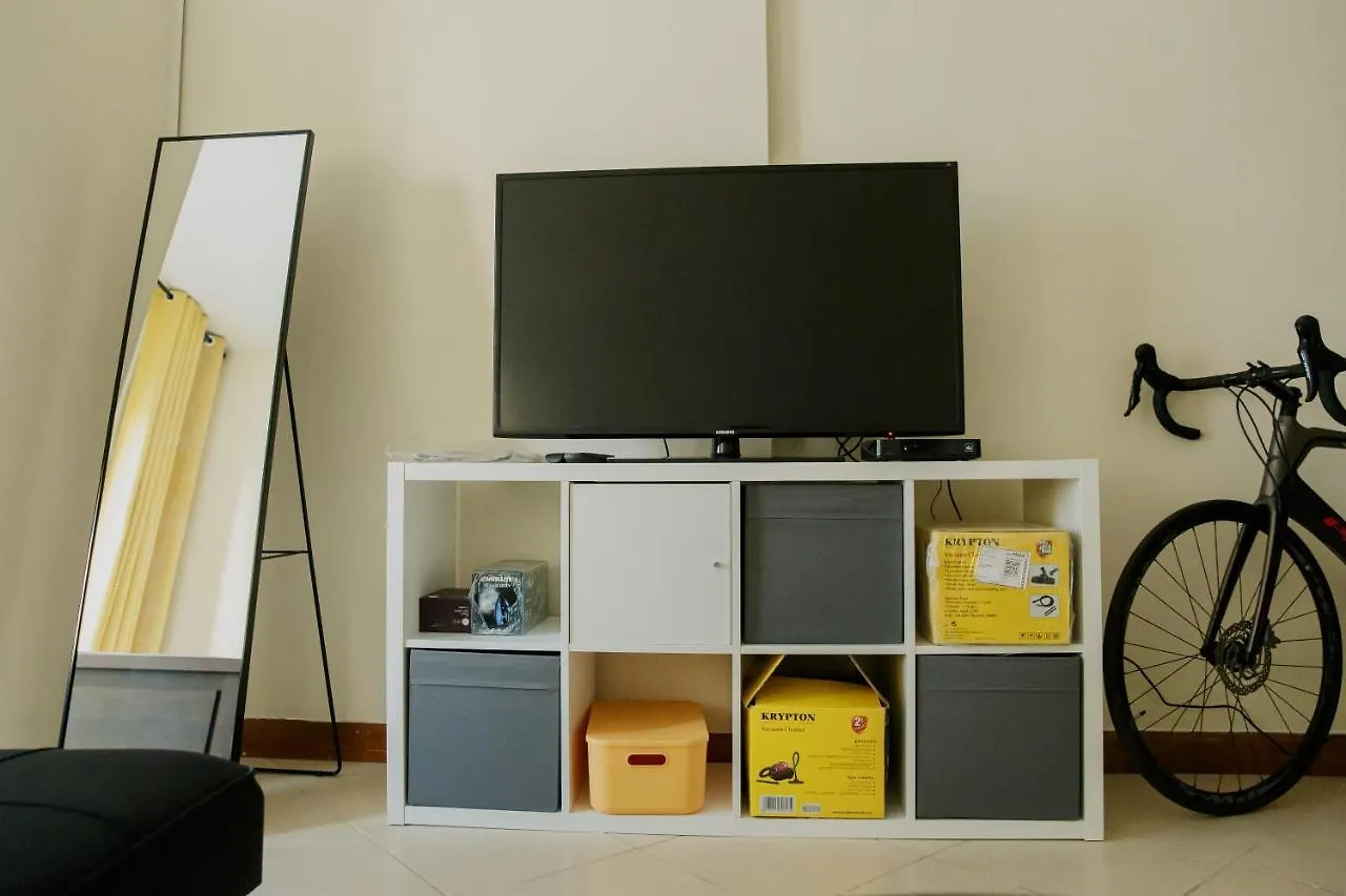 Yellow Studio Apt 511 Hotel In Marina Diamond One Dubaj Egyesült Arab Emírségek